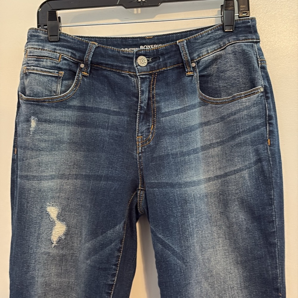 Chico’s The Platinum Distressed Boyfriend Jeans Chico’s 0 = 4 - Picture 2 of 9